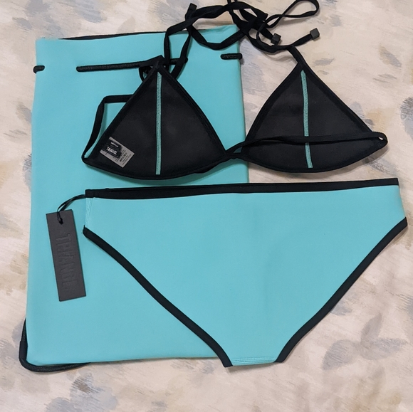 Triangl swimwear - Picture 4 of 7